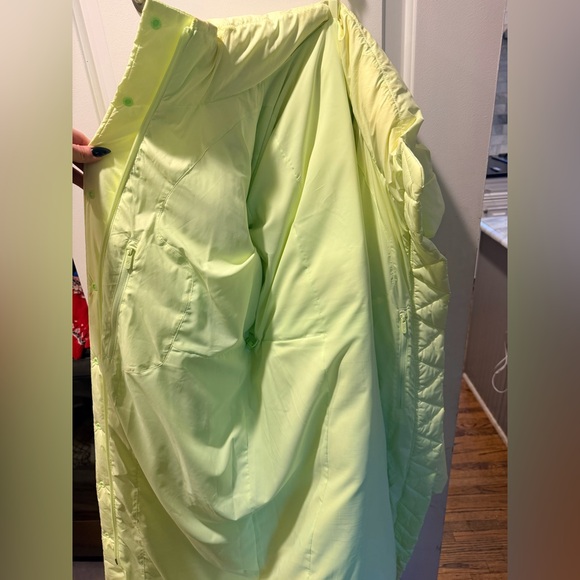 Lululemon Wonder Puff 600-Down-Fill Long Jacket in Faded Zap - Picture 4 of 6